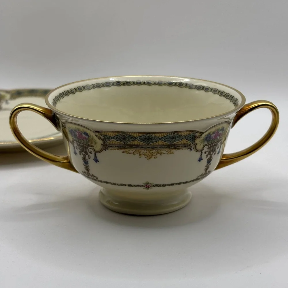 Vtg Black Knight Selb Bavaria Cream Soup Bowl and Saucer Set Floral Gold Gilt 30